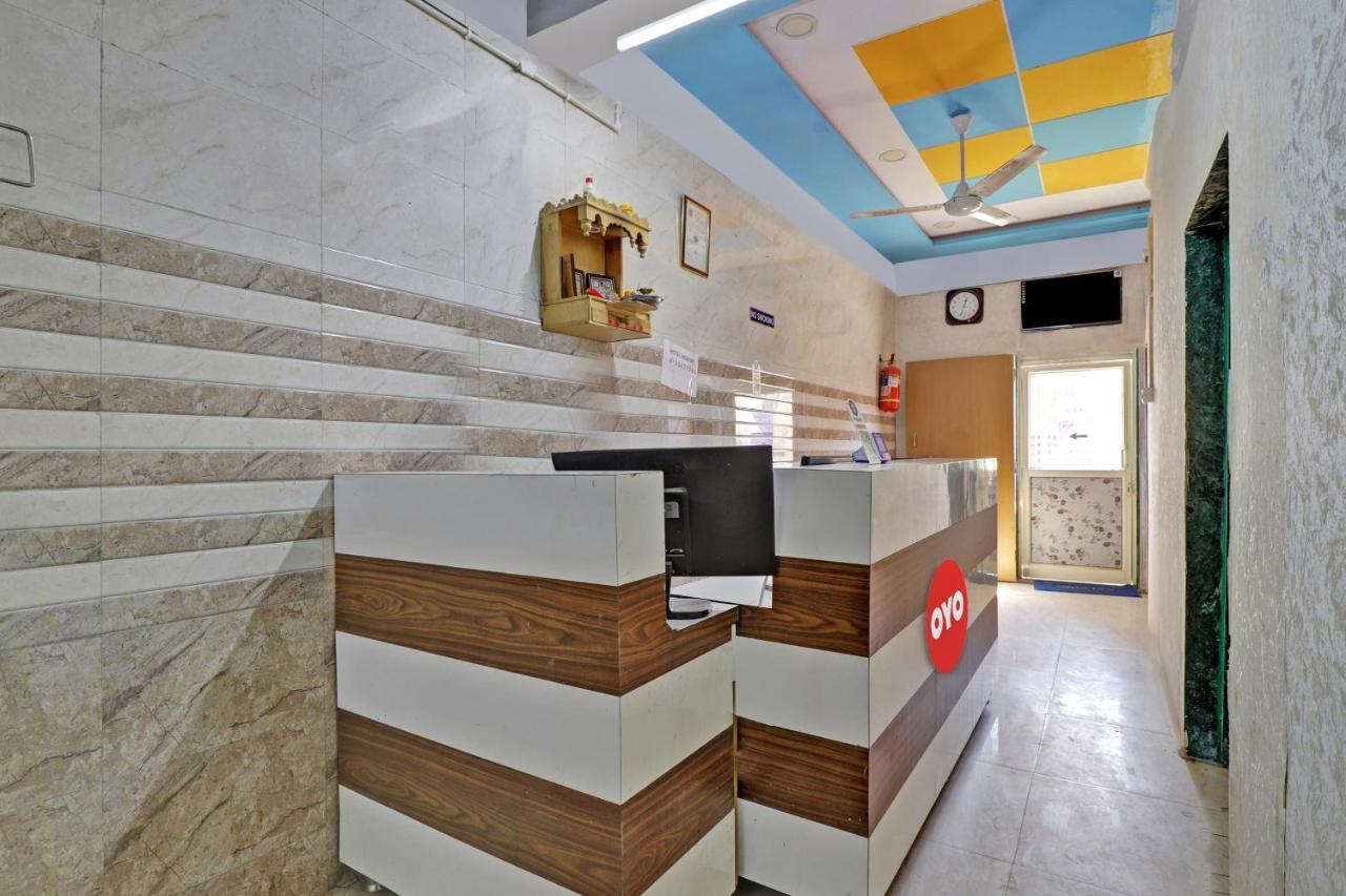 Pop Hotel Dk Guest House Amhedabad Dış mekan fotoğraf