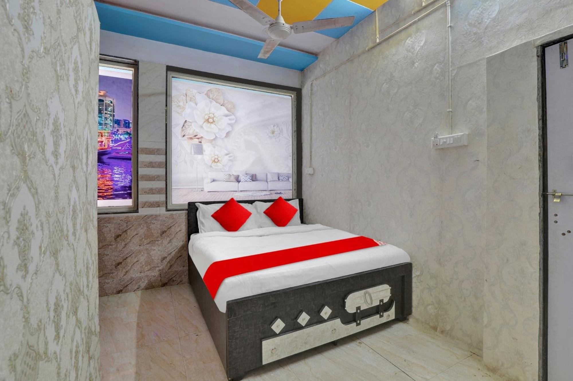 Pop Hotel Dk Guest House Amhedabad Dış mekan fotoğraf